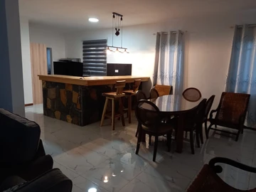 4 Bedroom Villa