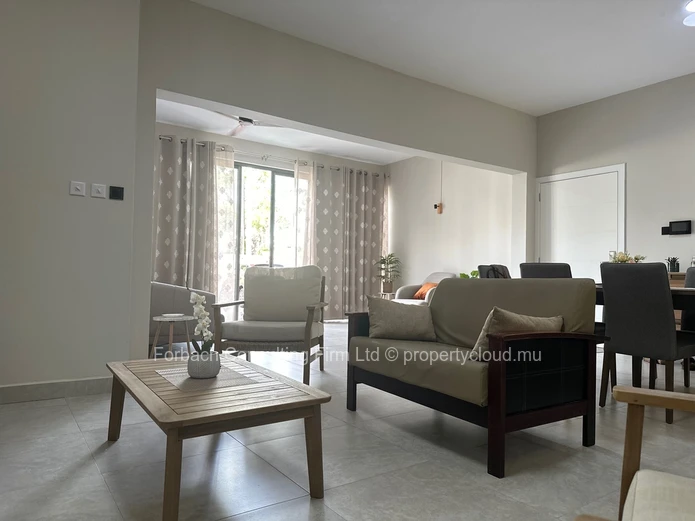 Modern apartment in Pereybere 