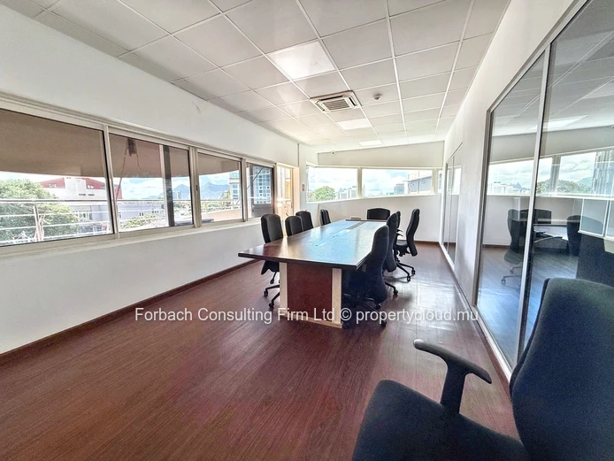Office space for rent - ideal for call centers or accounting firms