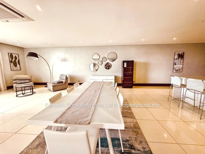 Grand Baie La Croisette- elegant apartment accessible to foreigners 