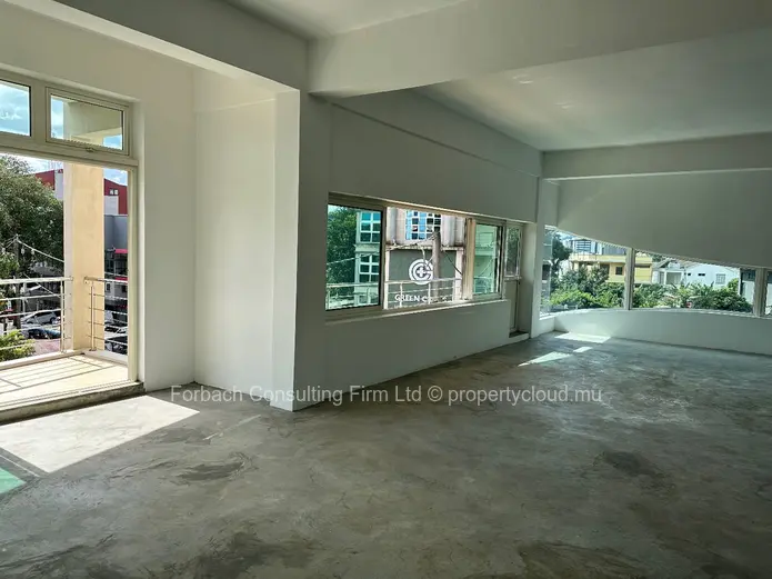 Prime location for office and call center 