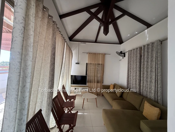 6 apartments building with office space in Trou aux Biches 