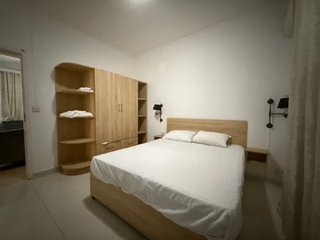 14 Bedroom Apartment