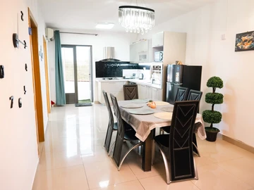3 Bedroom Apartment
