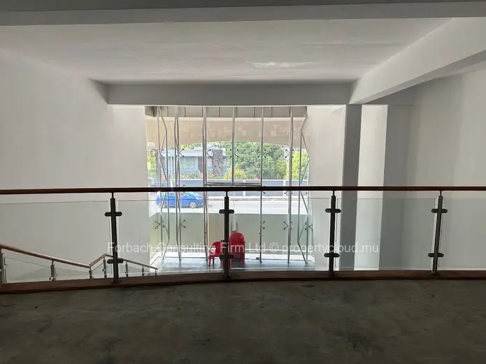 Commercial/office space for rent on main road in Belle Rose.It is ideal for call centres as well.