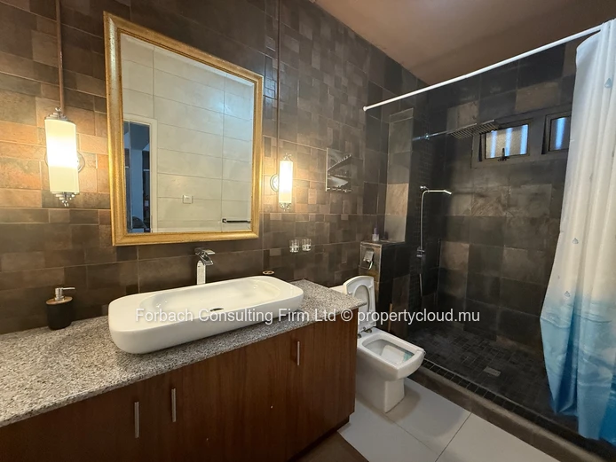 6 apartments building with office space in Trou aux Biches 